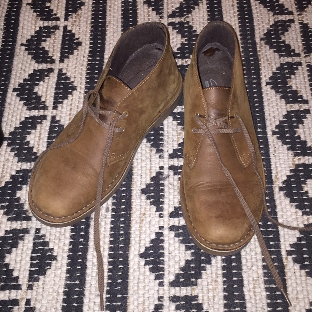 Leather boots